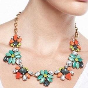 💫Stella and Dot Rhinesontes Crystals Cluster Statement Elodie Necklace gorgeous!